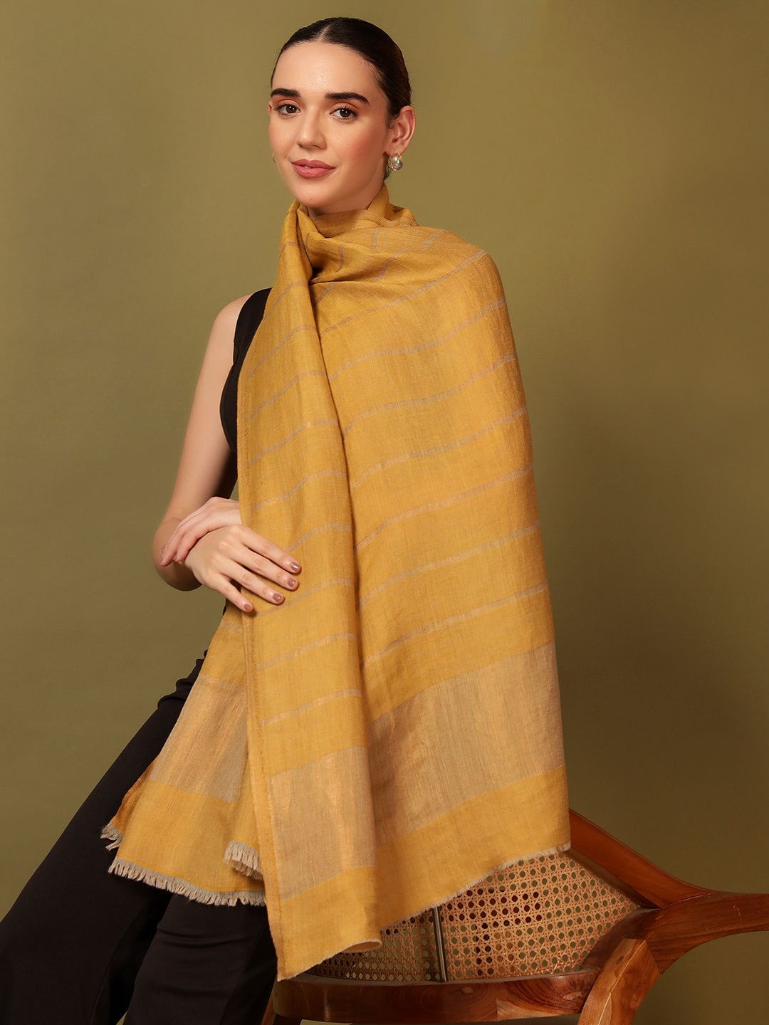 Pashmoda Women Parallel Grace Reversible Zari Moonlight Fine Wool Stole (Size: 71x203 Cm)