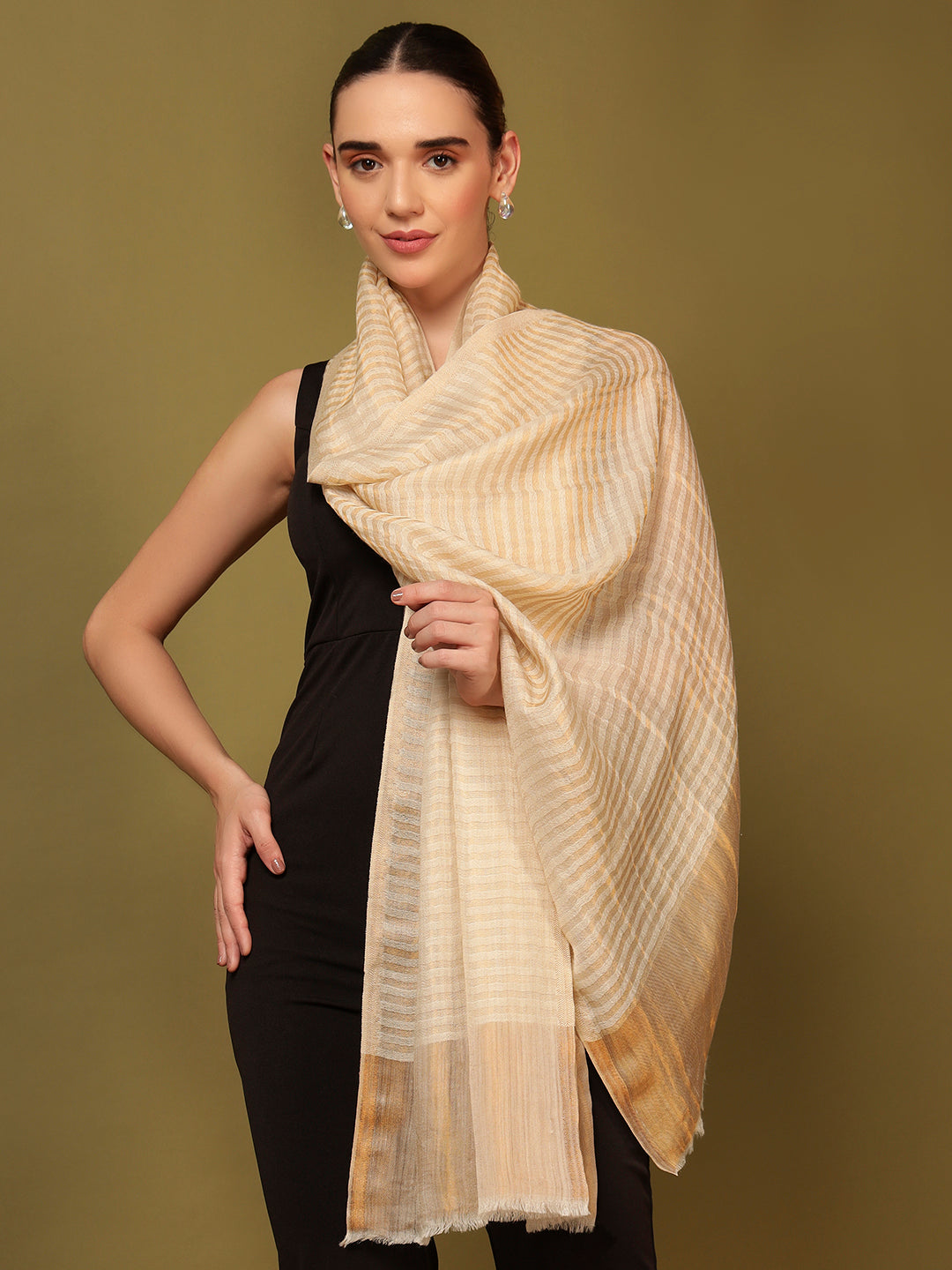 Pashmoda Women Golden Eclipse Reversible Zari Moonlight Fine Wool Stole (Size: 71x203 Cm)