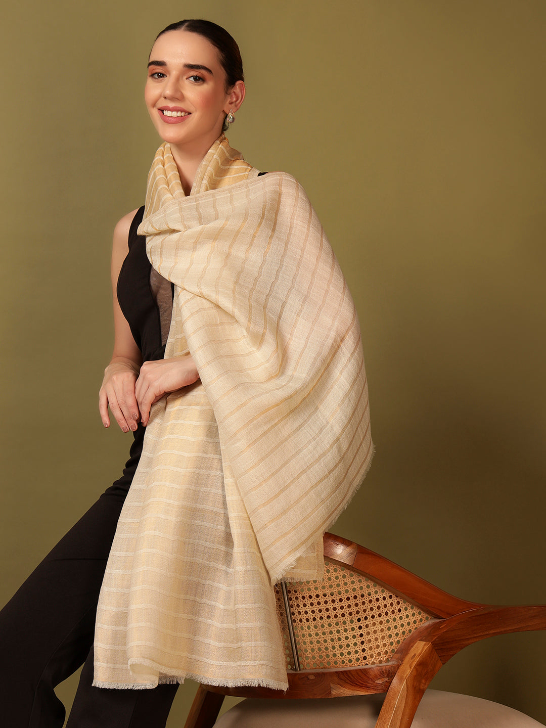 Pashmoda Women Golden Mirage Reversible Zari Moonlight Fine Wool Stole (Size: 71x203 Cm)