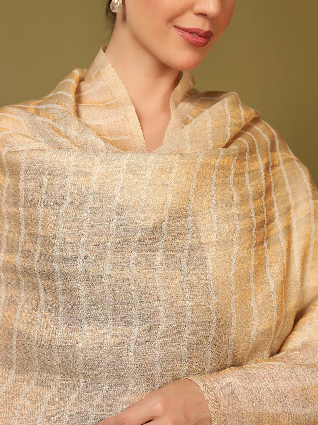 Pashmoda Women Golden Mirage Reversible Zari Moonlight Fine Wool Stole (Size: 71x203 Cm)