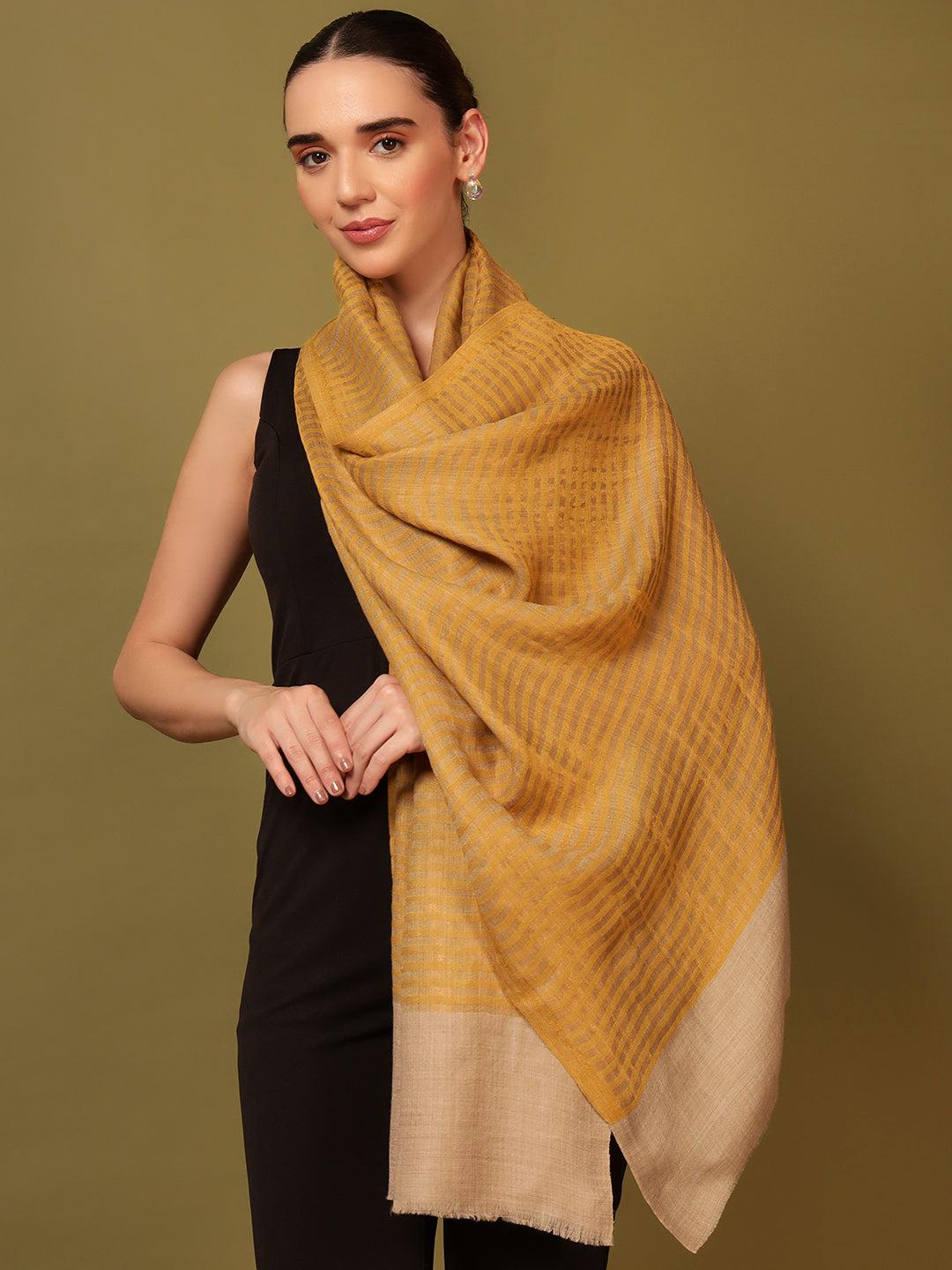 Pashmoda Women Golden Eclipse Reversible Zari Moonlight Fine Wool Stole (Size: 71x203 Cm)