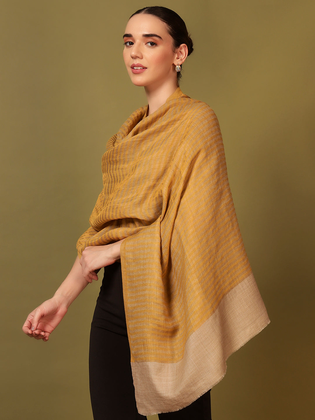 Pashmoda Women Golden Eclipse Reversible Zari Moonlight Fine Wool Stole (Size: 71x203 Cm)