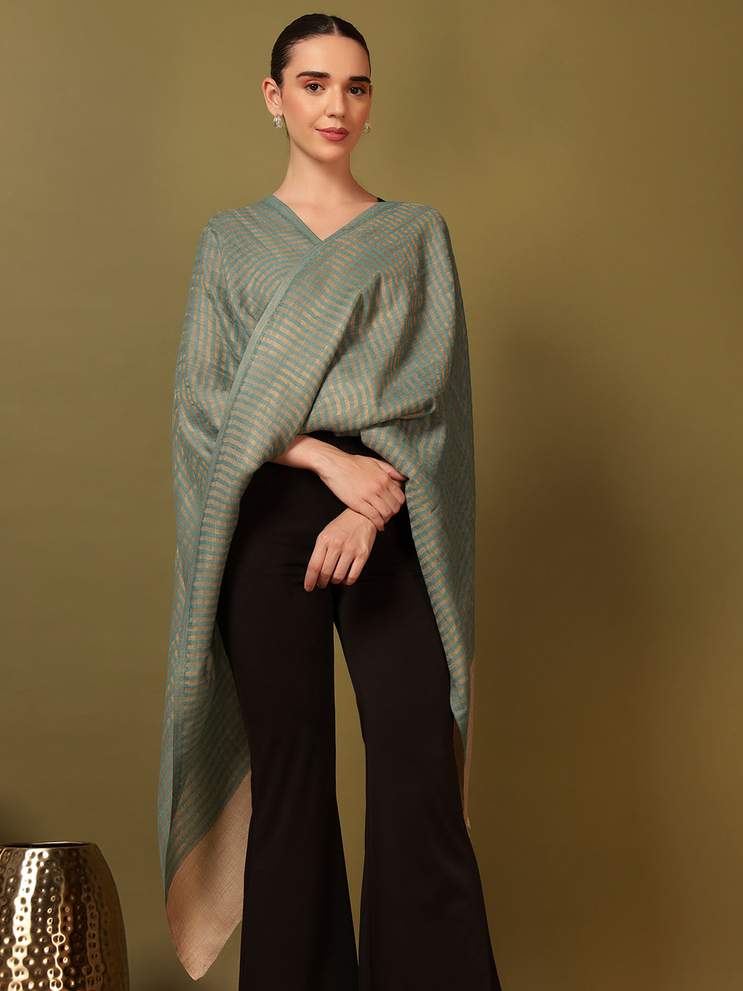 Pashmoda Women Golden Eclipse Reversible Zari Moonlight Fine Wool Stole (Size: 71x203 Cm)