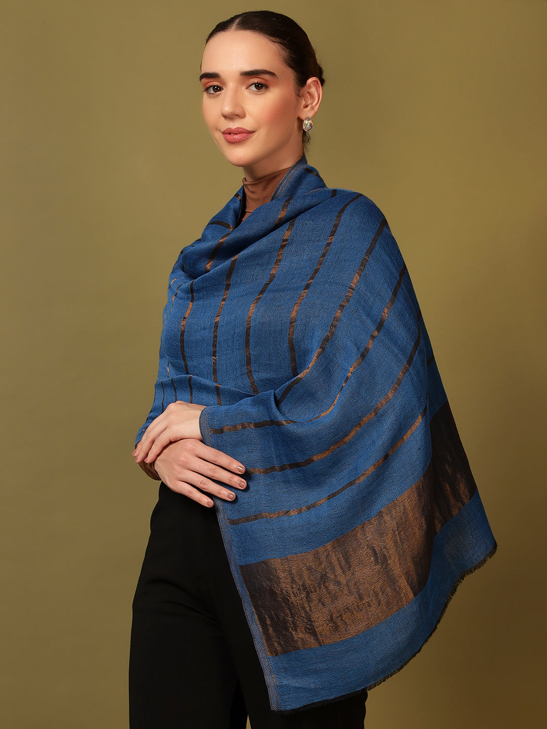 Pashmoda Women Parallel Grace Reversible Zari Moonlight Fine Wool Stole (Size: 71x203 Cm)