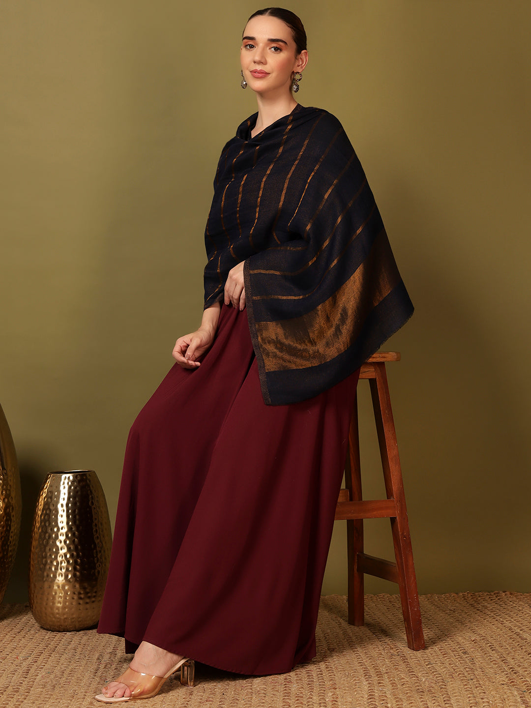 Pashmoda Women Parallel Grace Reversible Zari Moonlight Fine Wool Stole (Size: 71x203 Cm)