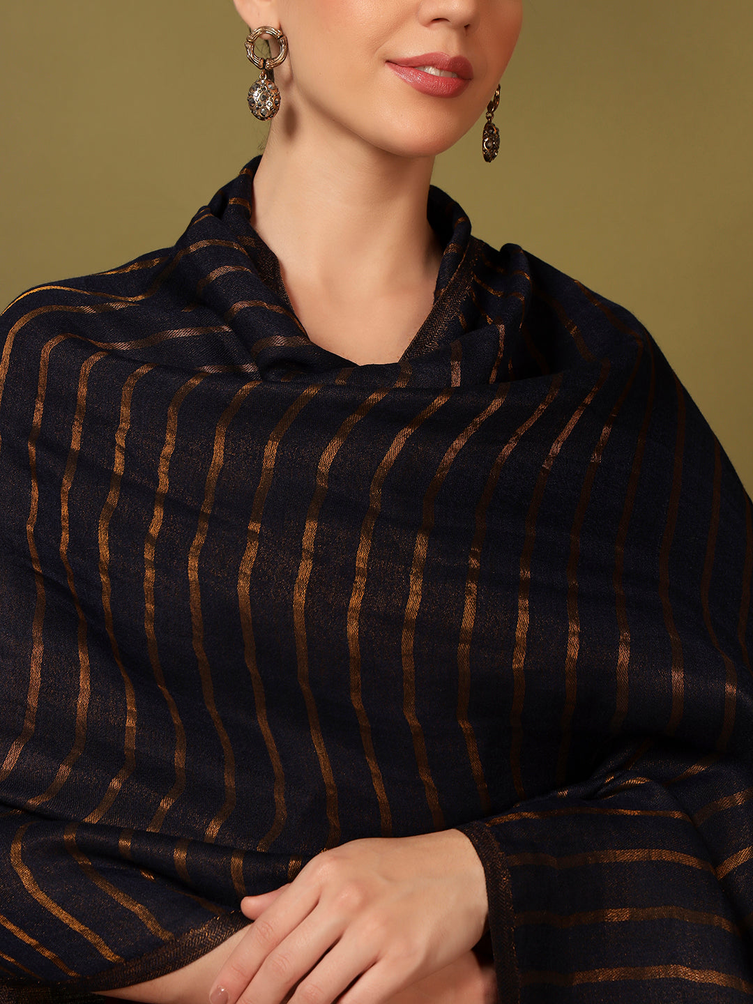 Pashmoda Women Golden Mirage Reversible Zari Moonlight Fine Wool Stole (Size: 71x203 Cm)