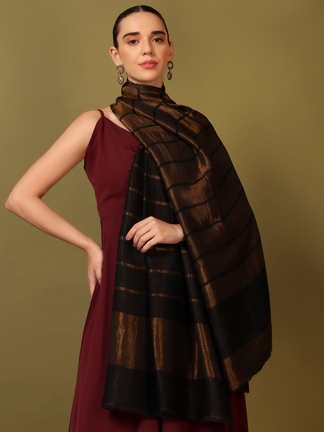 Pashmoda Women Parallel Grace Reversible Zari Moonlight Fine Wool Stole (Size: 71x203 Cm)