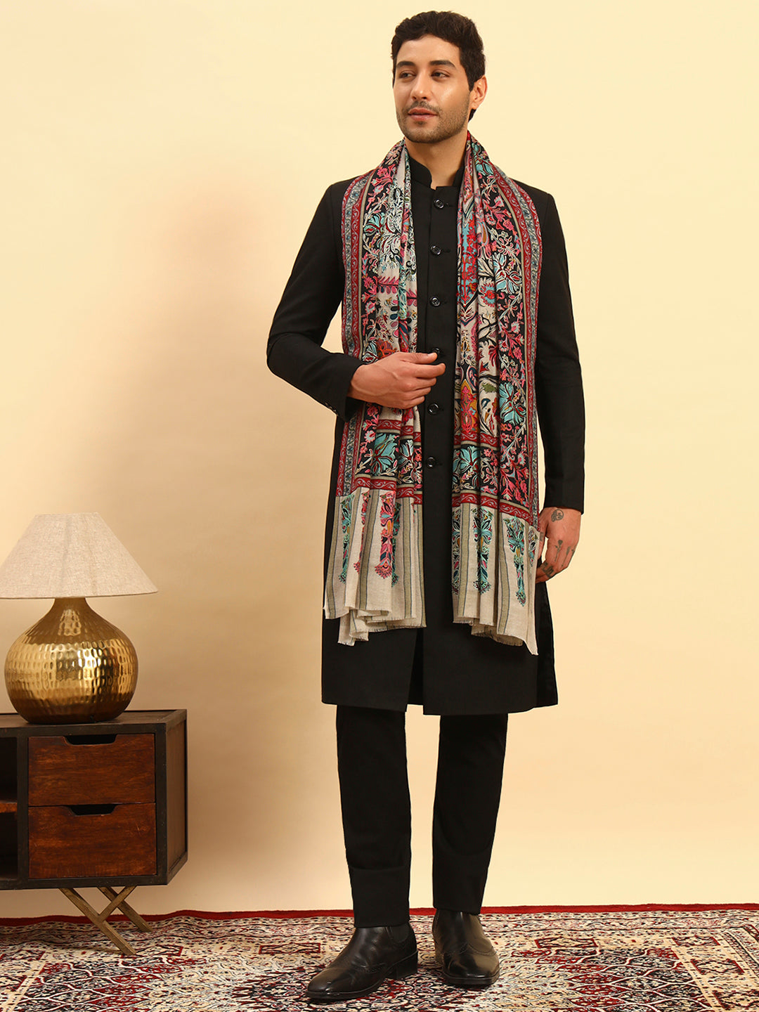 Pashmoda Men Rangkalam 100% Pure Wool Fabric Kalamkari Embroidered Shawl (Size: 101x203 CM)