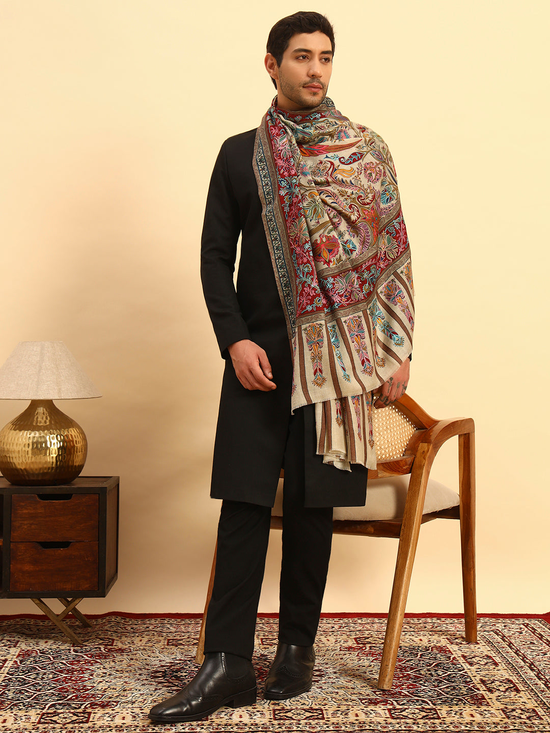 Pashmoda Men Rangkalam 100% Pure Wool Fabric Kalamkari Embroidered Shawl (Size: 101x203 CM)