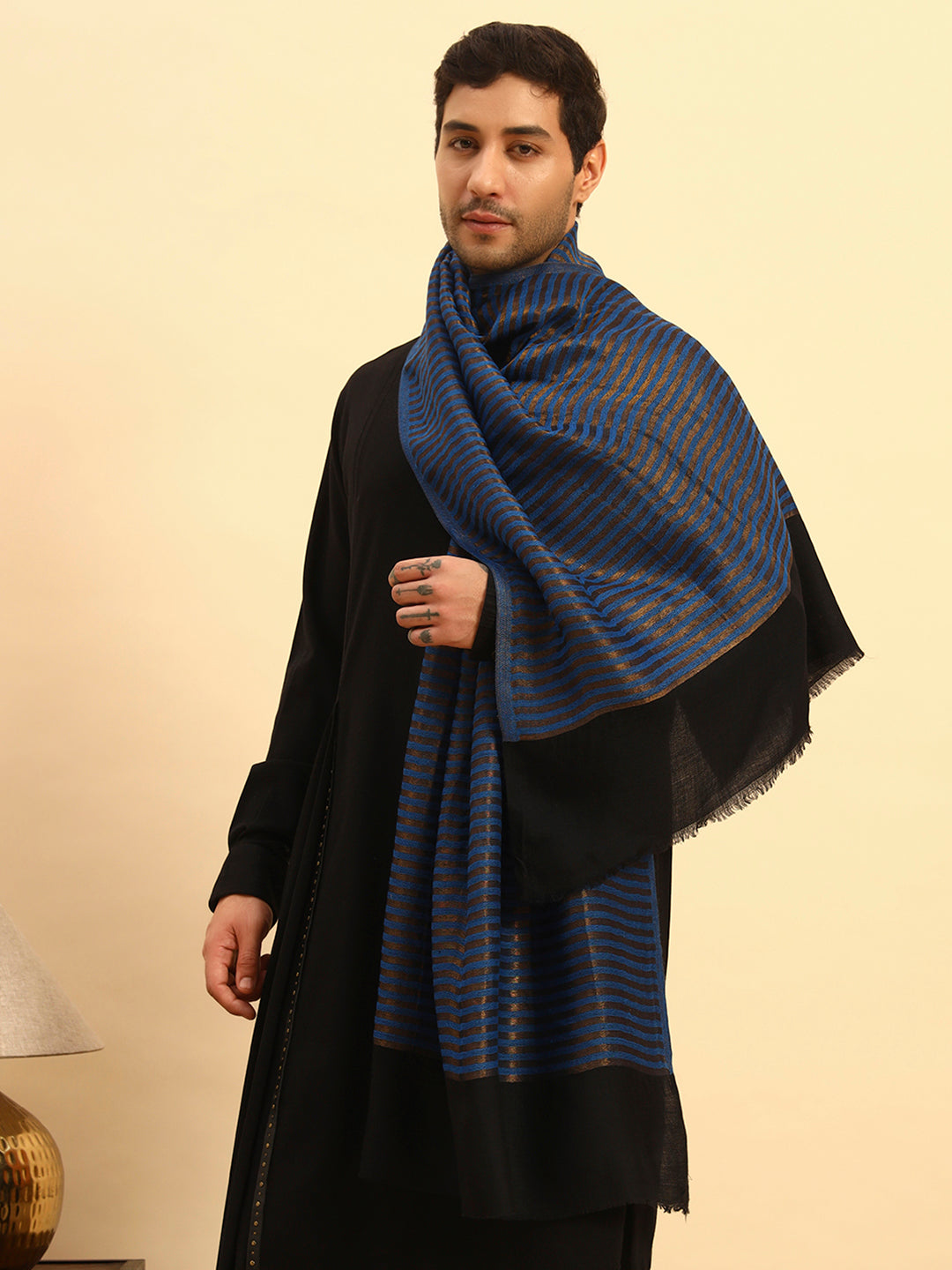 Pashmoda Men Golden Eclipse Reversible Zari Moonlight Fine Wool Stole (Size: 71x203 Cm)