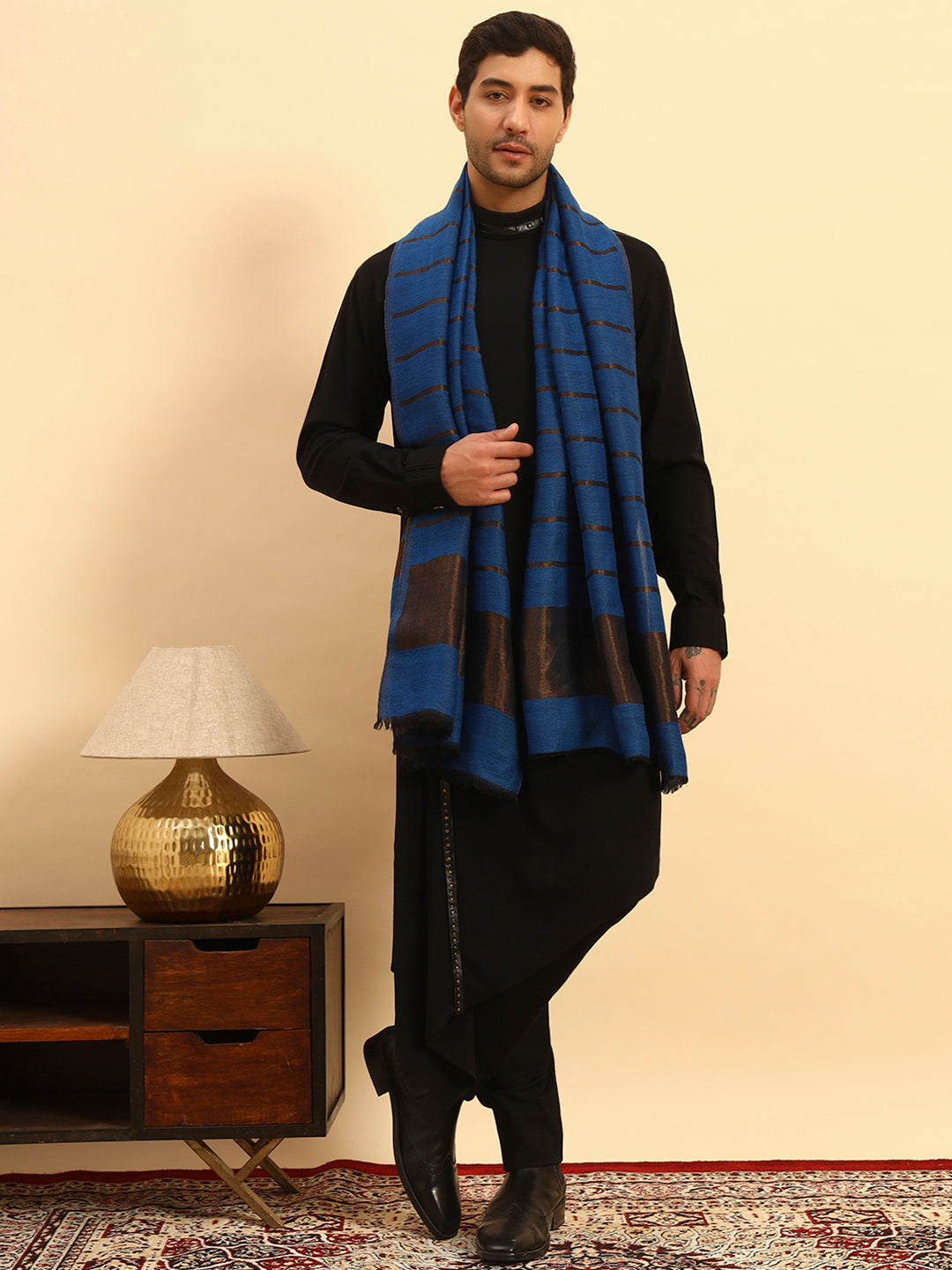 Pashmoda Men Parallel Grace Reversible Zari Moonlight Fine Wool Stole (Size: 71x203 Cm)