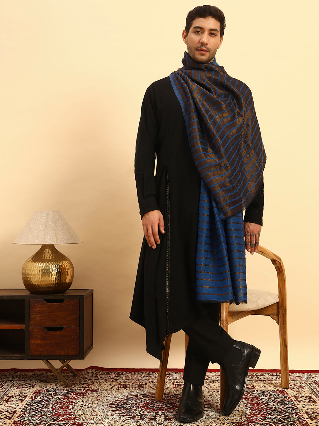 Pashmoda Men Golden Mirage Reversible Zari Moonlight Fine Wool Stole (Size: 71x203 Cm)