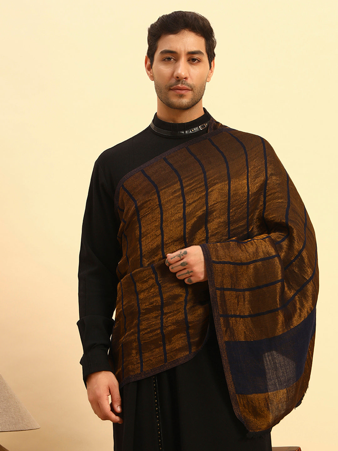 Pashmoda Men Parallel Grace Reversible Zari Moonlight Fine Wool Stole (Size: 71x203 Cm)