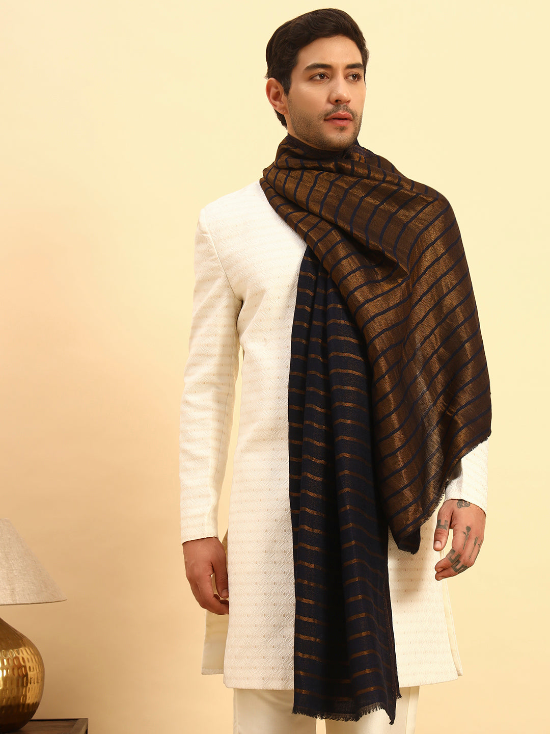 Pashmoda Men Golden Mirage Reversible Zari Moonlight Fine Wool Stole (Size: 71x203 Cm)