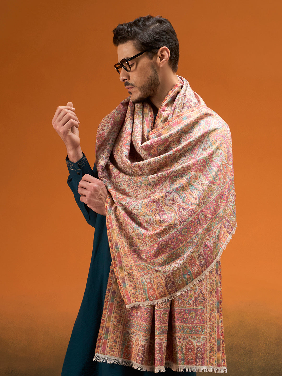 Men Shahkaar Gulistan Kaani Stole