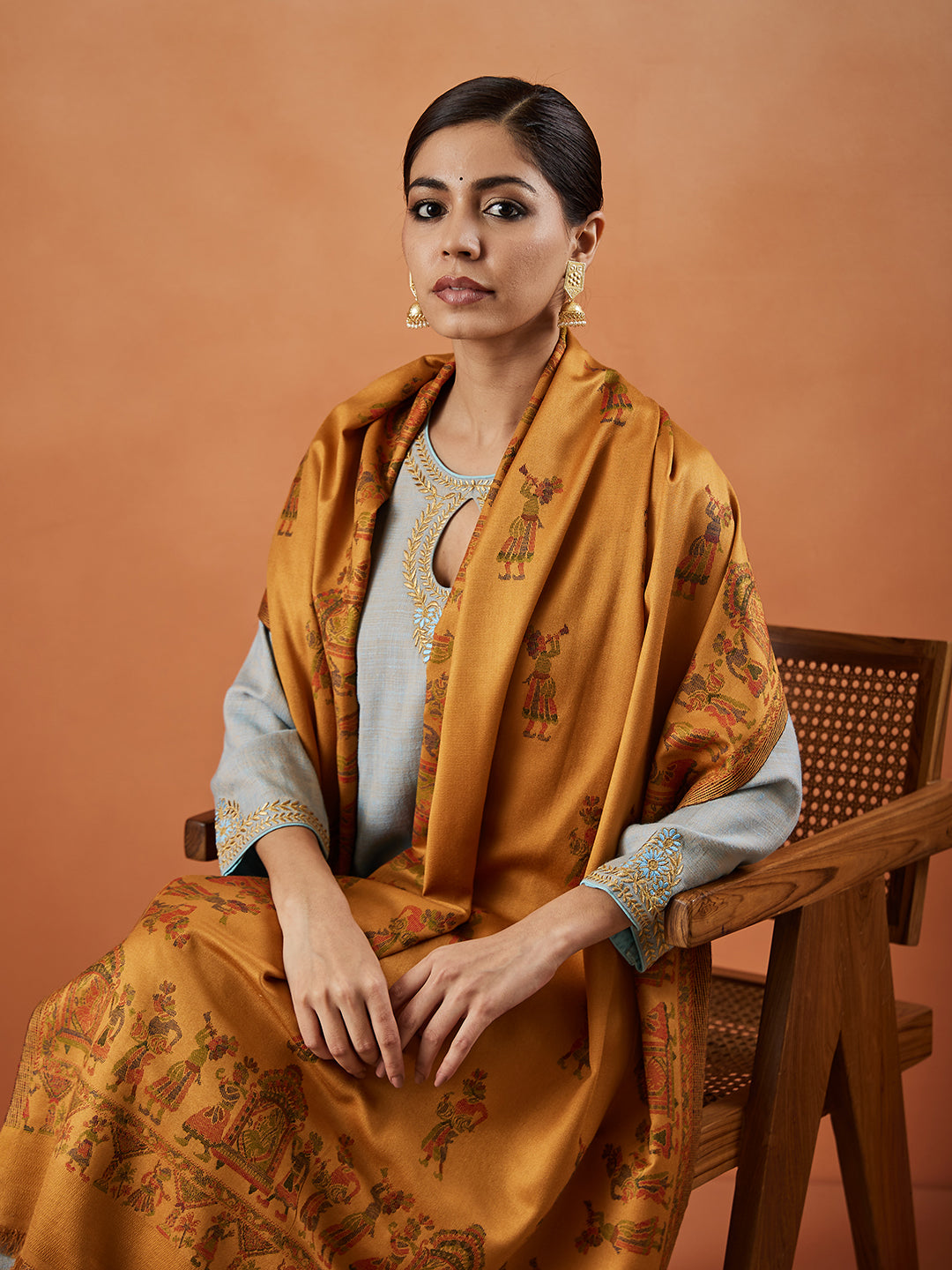 Pashmoda Women Pari mahal Kaani Stole Size:( 71X203 CM)