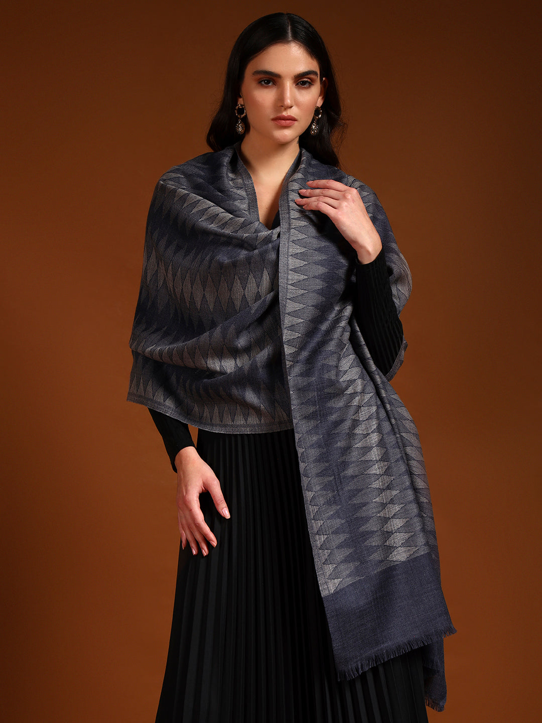 Women 100% Pure Wool Ikat Checkered Stole, Sustainable and Natural Fabric (Size 71x203 CM)