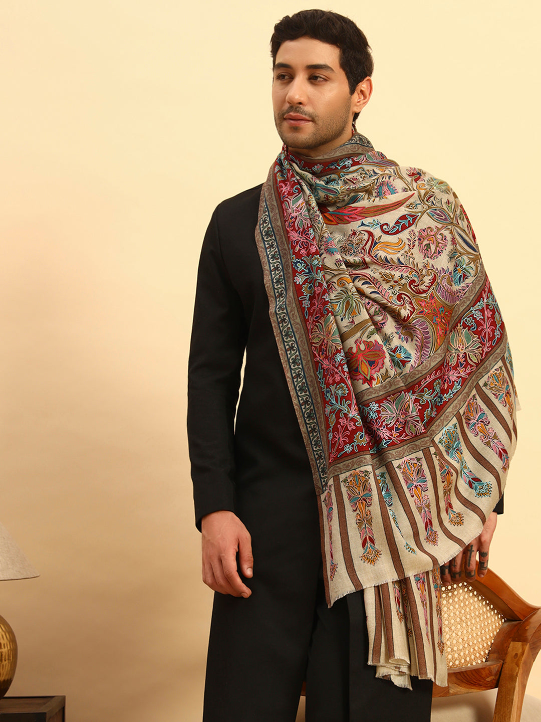 Pashmoda Men Rangkalam 100% Pure Wool Fabric Kalamkari Embroidered Shawl (Size: 101x203 CM)