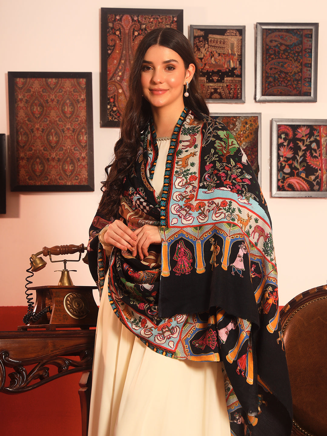 Pashmoda Women Mughal Bagh 100% Pure Wool Fabric Kalamkari Embroidered Shawl (Size: 101x203cm)