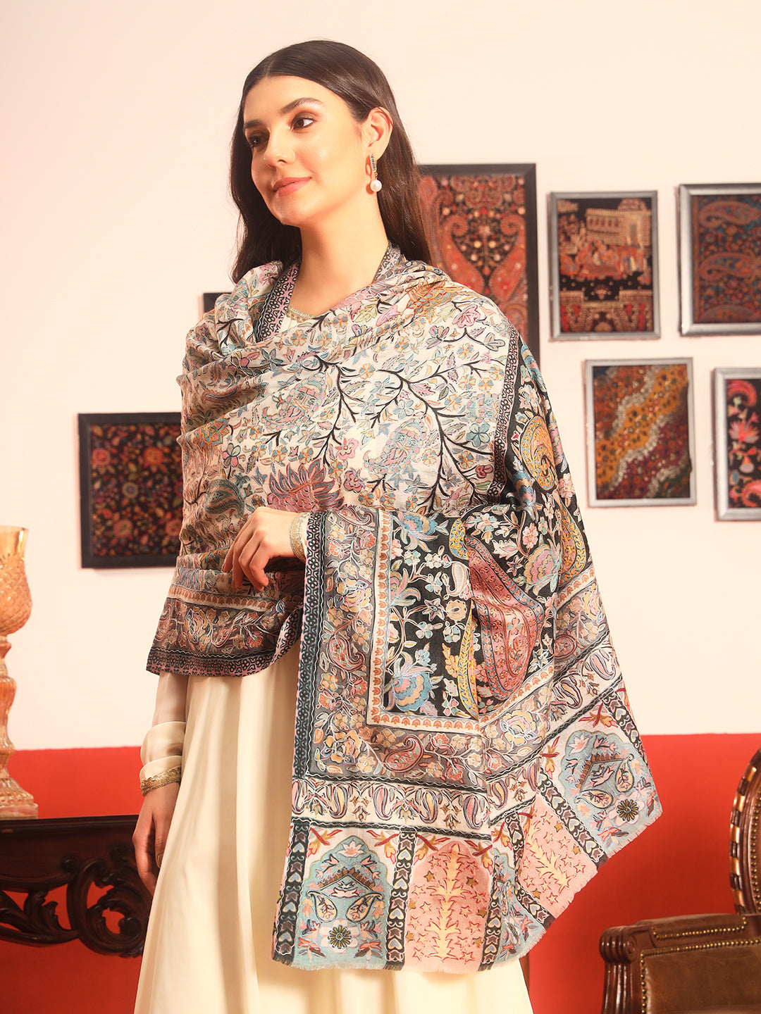 Pashmoda Women Guldasta Fine Wool Fabric Pashmina Kalamkari Embroidered Shawl (Size: 101x203 CM)