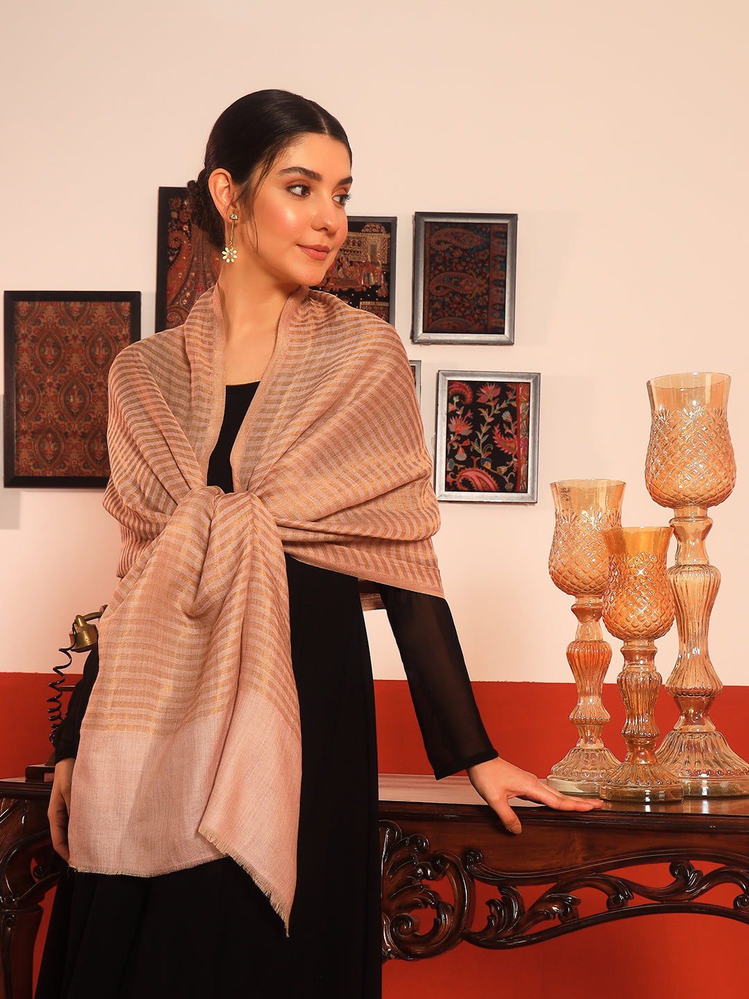 Pashmoda Women Golden Eclipse Reversible Zari Moonlight Fine Wool Stole (Size: 71x203 Cm)