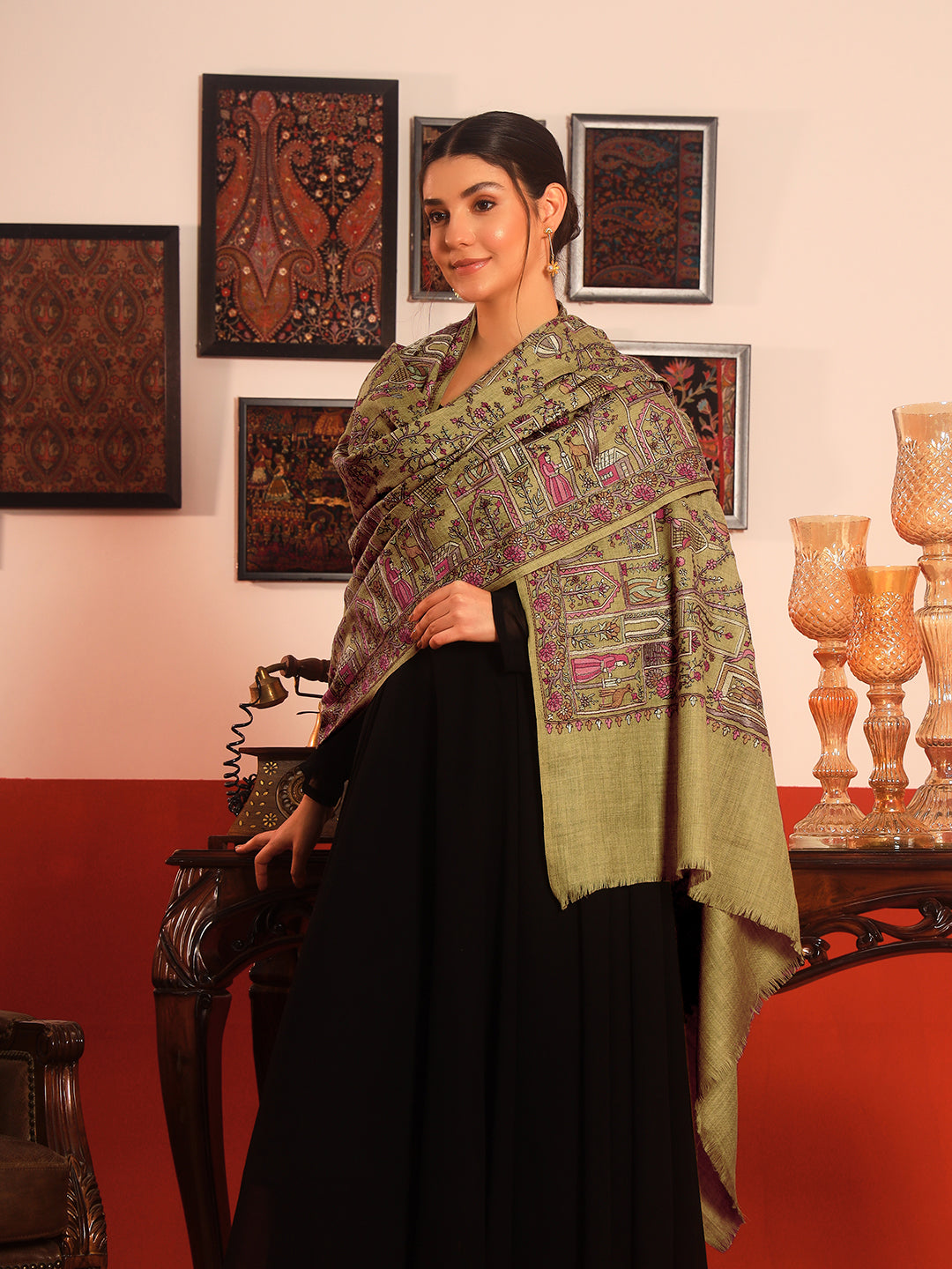 Pashmoda Women Arwina 100% Pure Wool Sozni Hand Embroidered Shawl (Size: 101x203 CM)