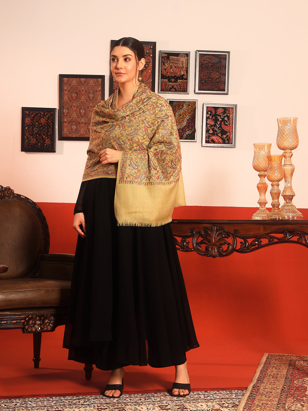 Pashmoda Women’s 100% Pure Wool Sozni Hand Embroidered Stole (Size: 71x203 cm)