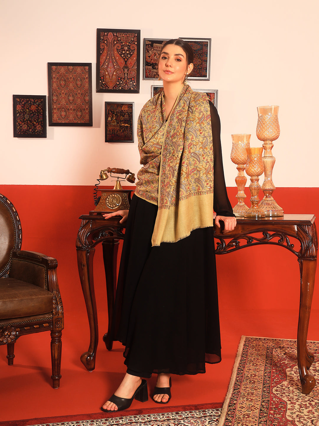 Pashmoda Women’s 100% Pure Wool Sozni Hand Embroidered Stole (Size: 71x203 cm)