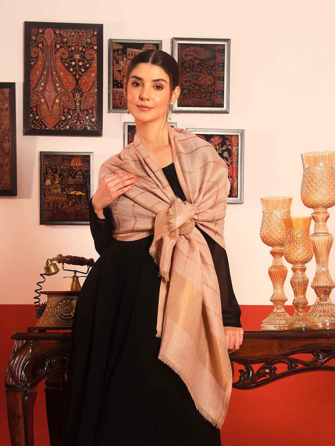 Pashmoda Women Parallel Grace Reversible Zari Moonlight Fine Wool Stole (Size: 71x203 Cm)