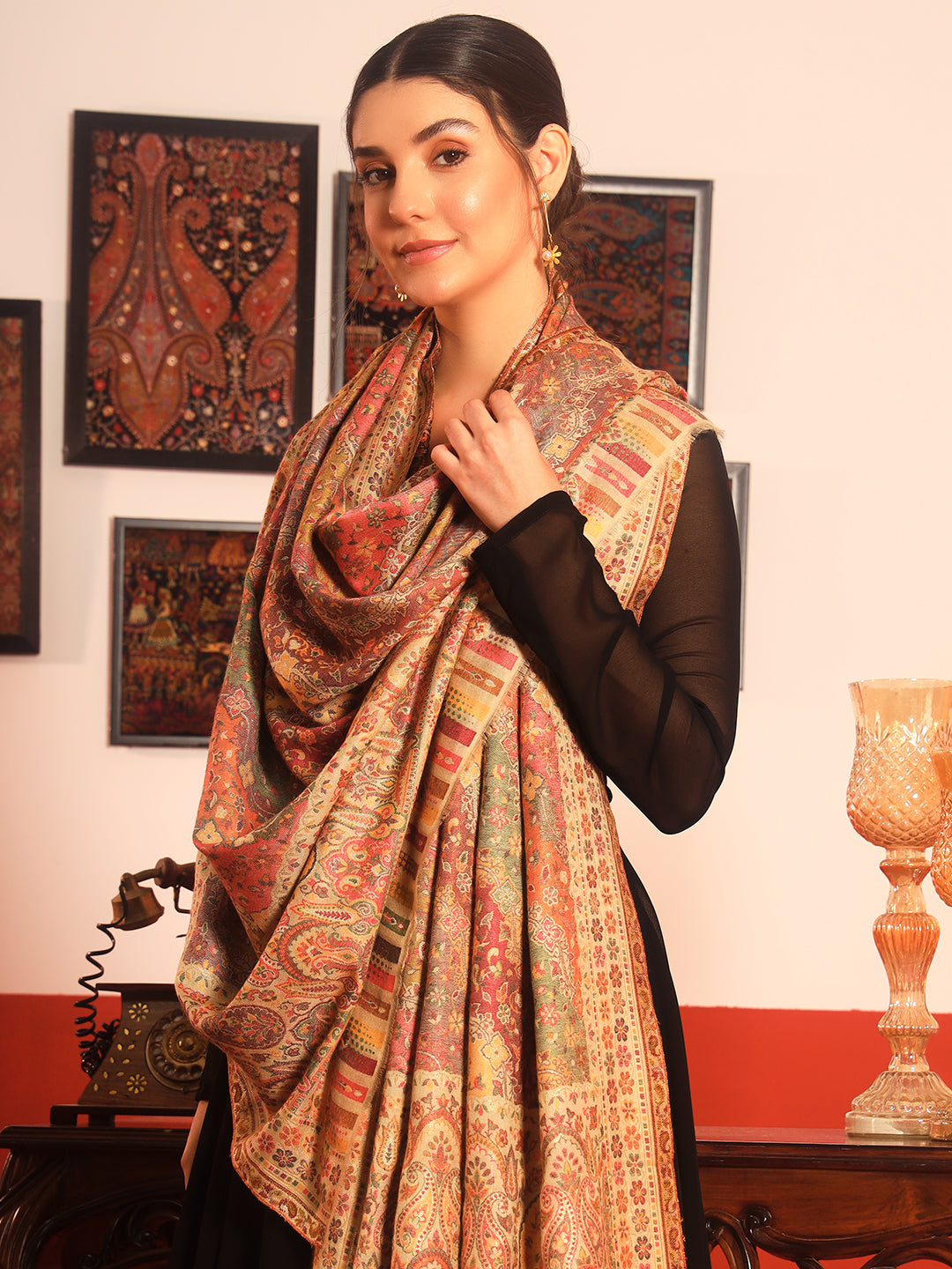 Pashmoda Women Libaas Zari Kaani Fine Wool Shawl (Size: 101X203 CM)