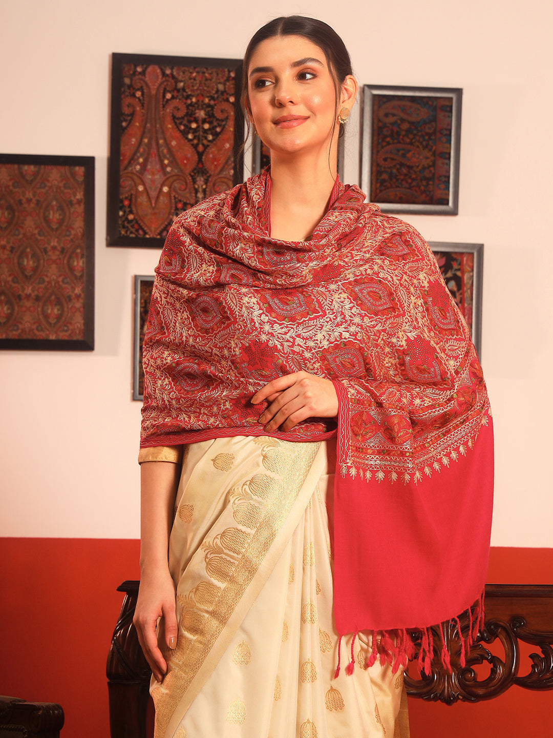 Pashmoda Women Ornate Harmony Fine Wool Nalki Embroidered Stole (Size : 71X203 CM)