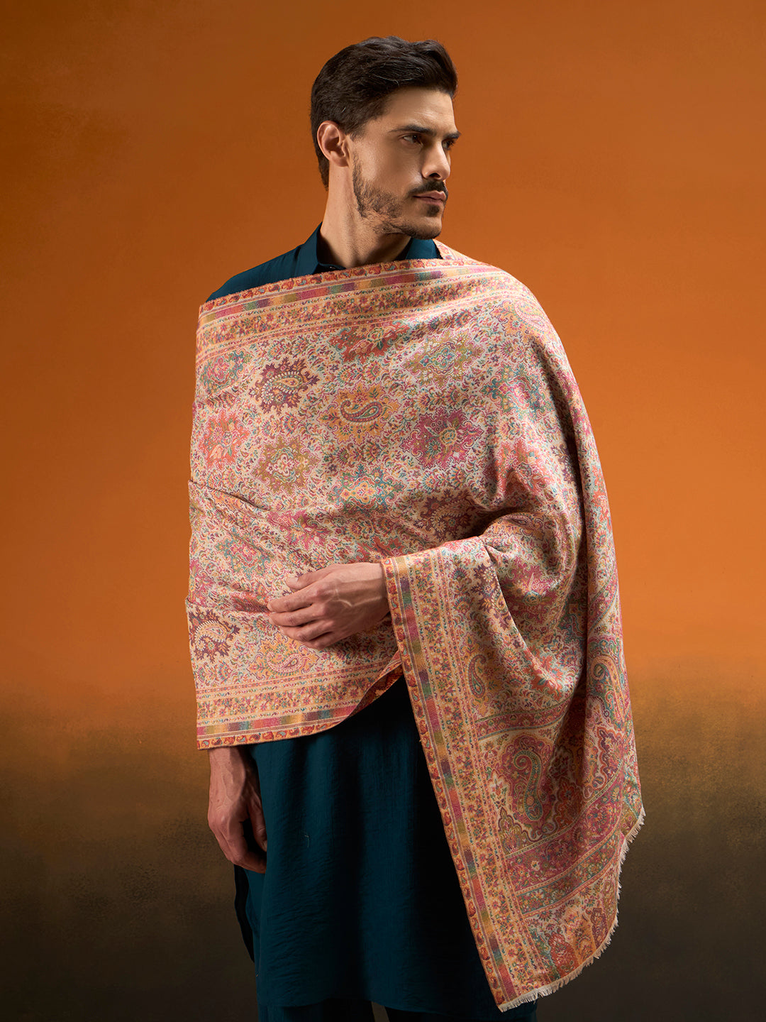 Men Shahkaar Gulistan Kaani Stole