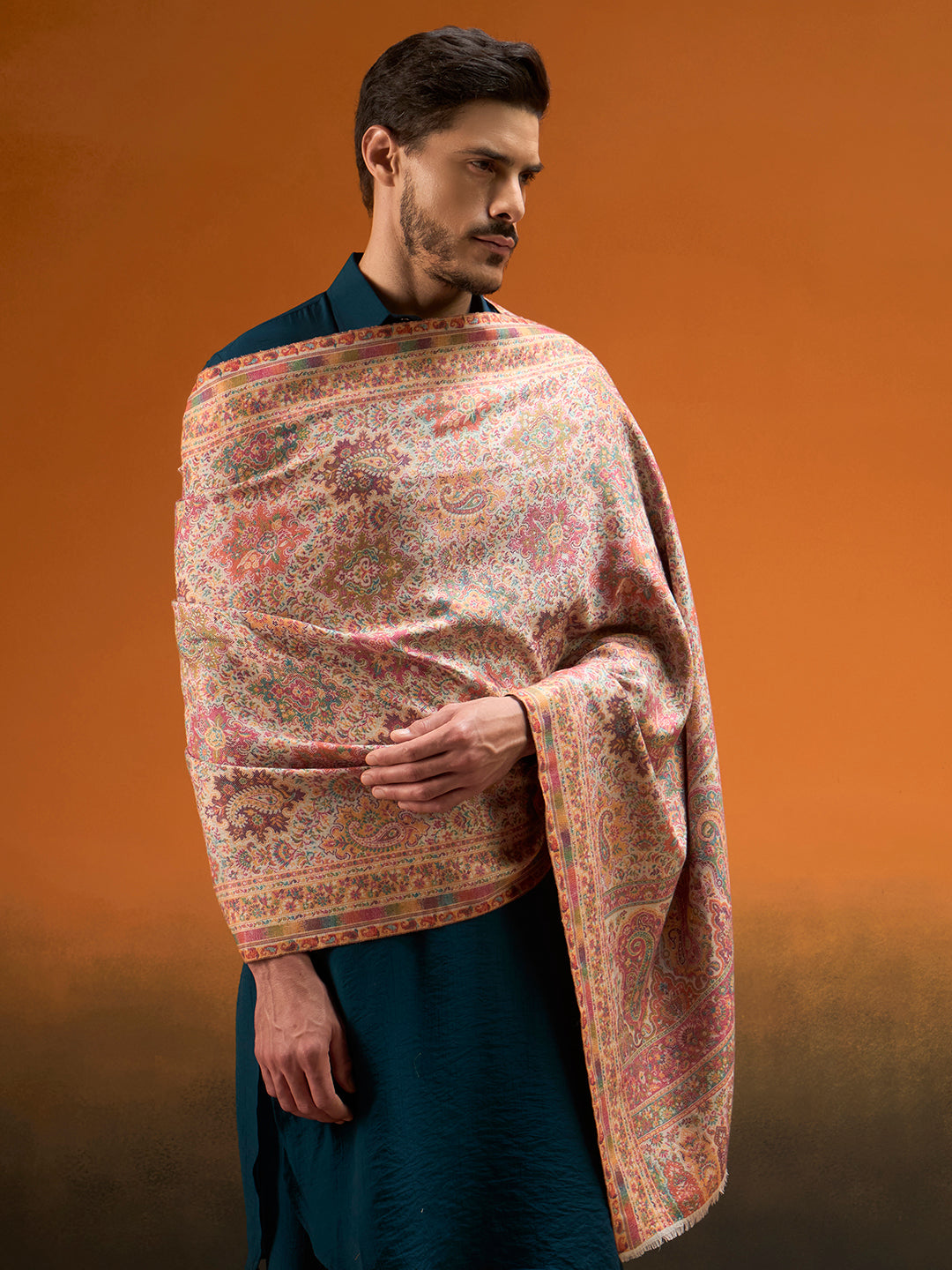 Men Shahkaar Gulistan Kaani Stole