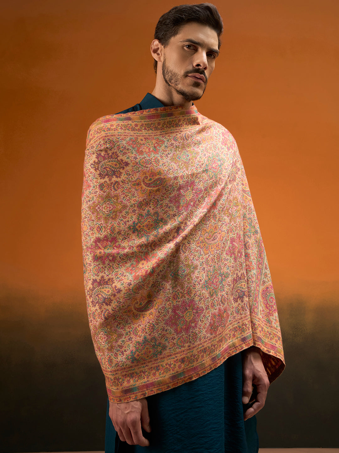 Men Shahkaar Gulistan Kaani Stole