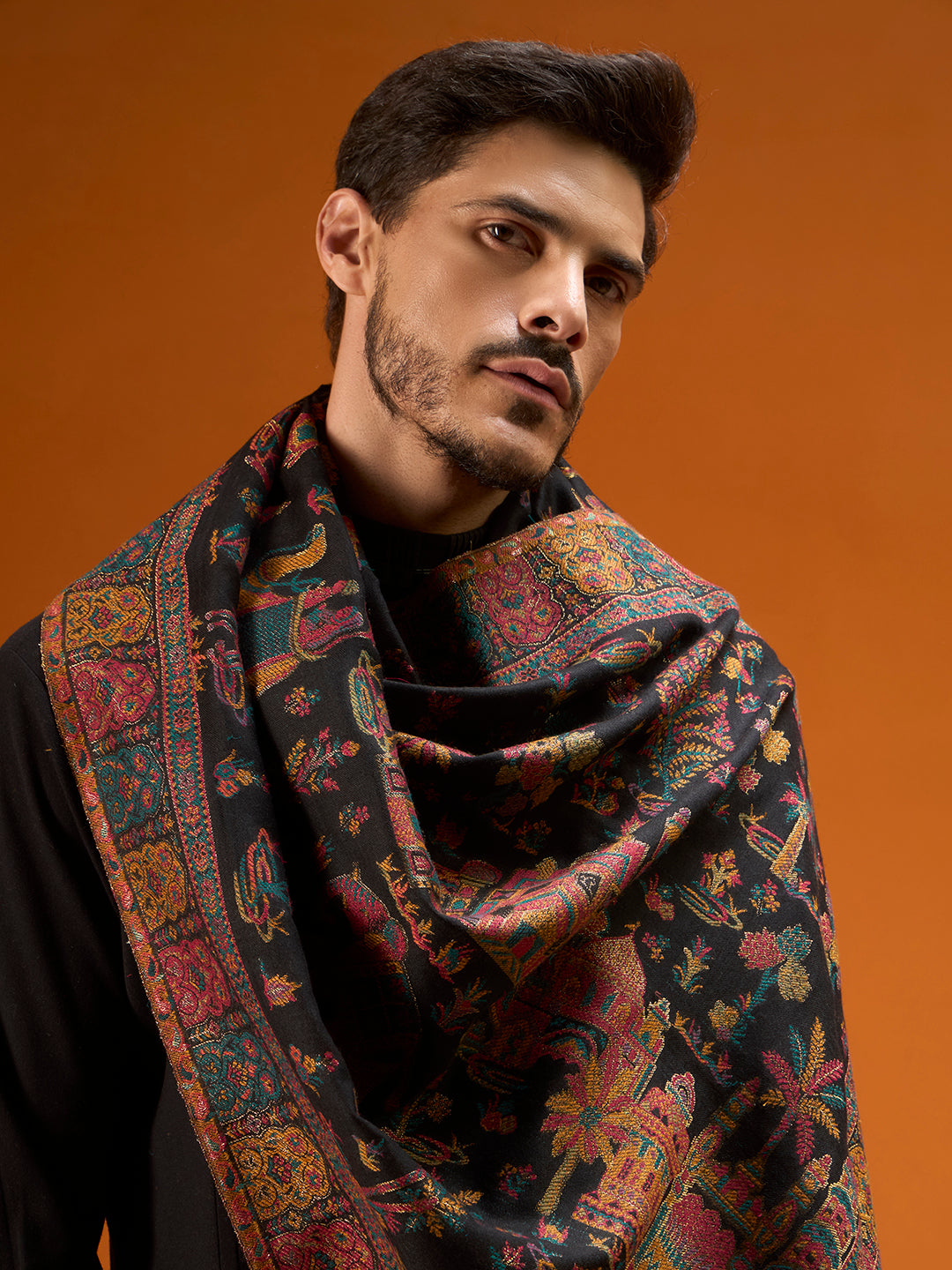 Men Caravan Kaani Stole