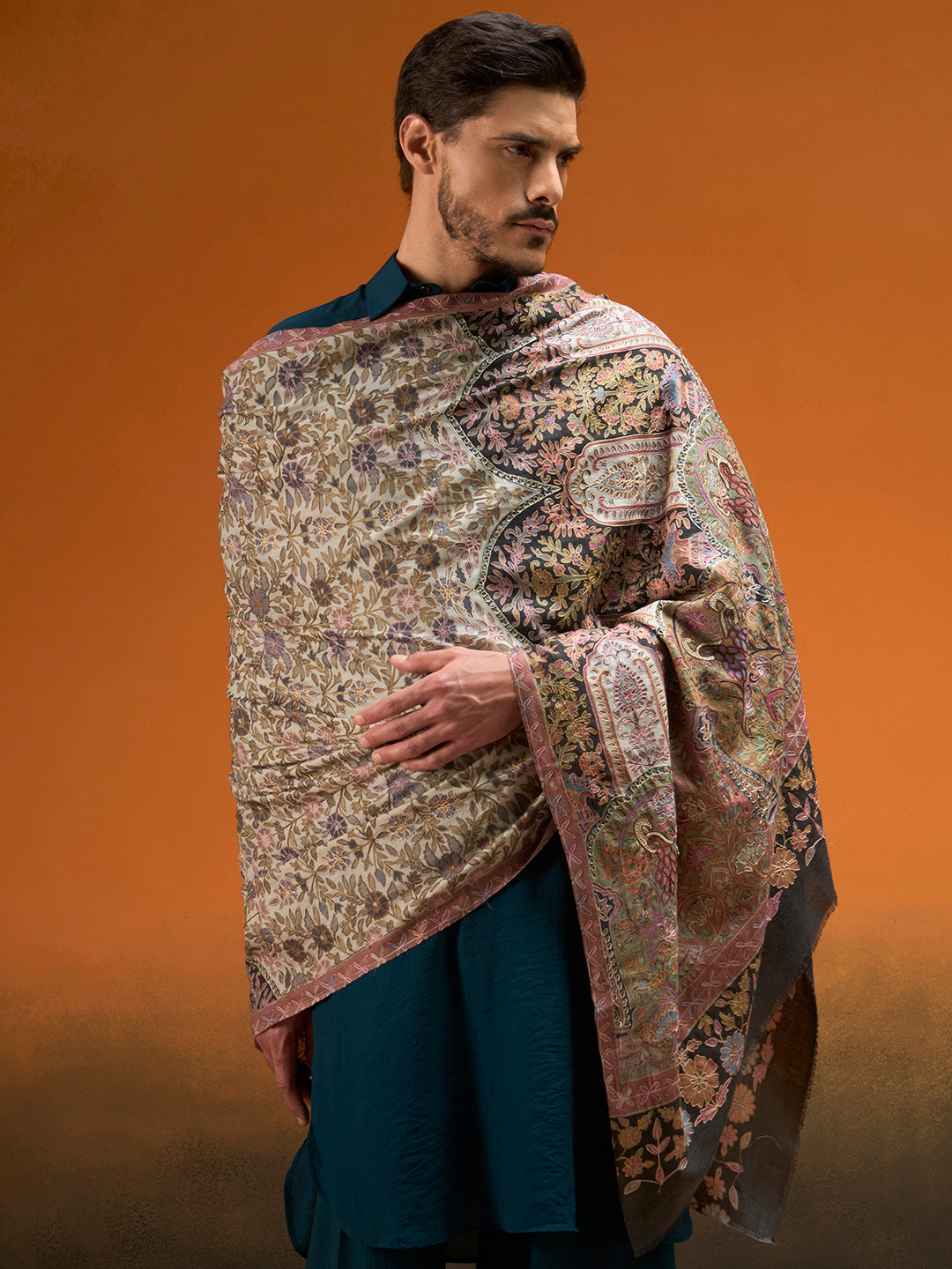 Men Mughlia Bagg Fine Wool Kalamkari Embroidered Shawl