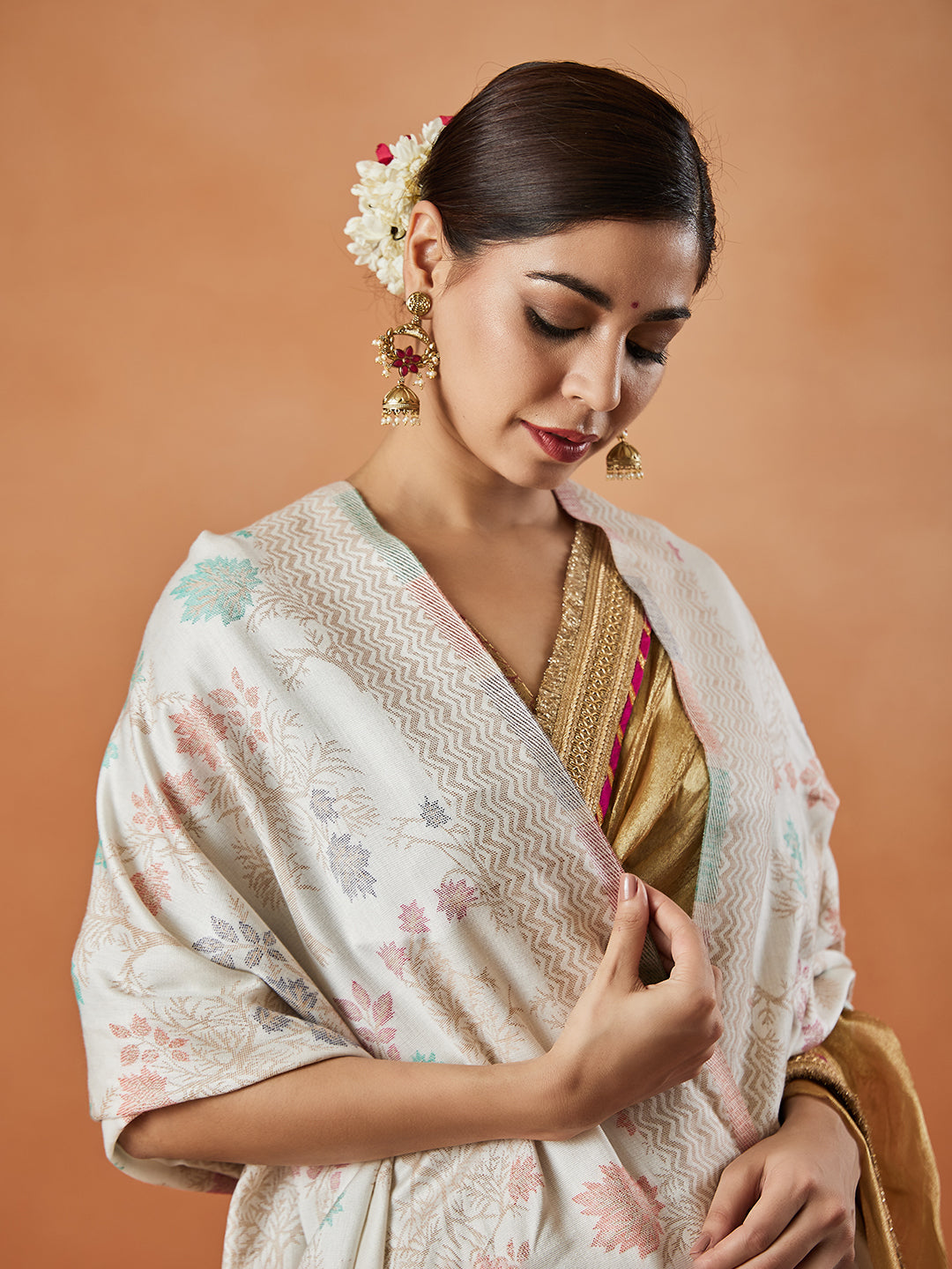 Pashmoda Women Nayab Kaani Stole (Size: 71X203 CM)