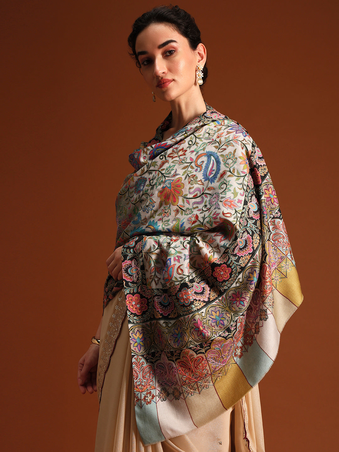 Women Twilight paisley Fine Wool Fabric Kalamkari Embroidered Shawl,