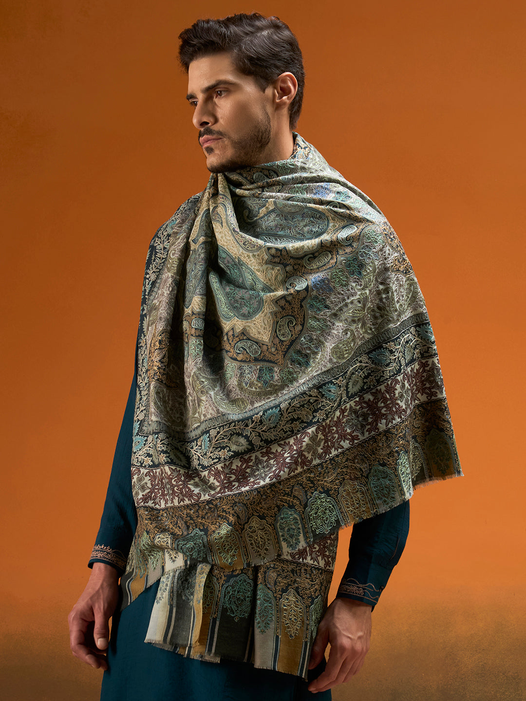 Men nafees Fine Wool Kalamkari Embroidered Shawl