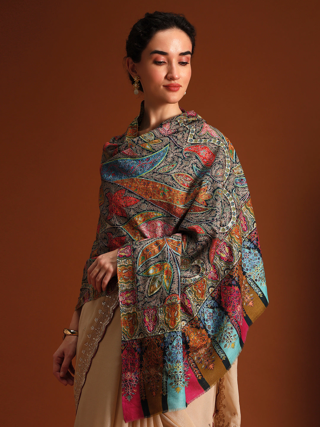Women Chroma Royale Fine Wool Fabric Kalamkari Embroidered Shawl