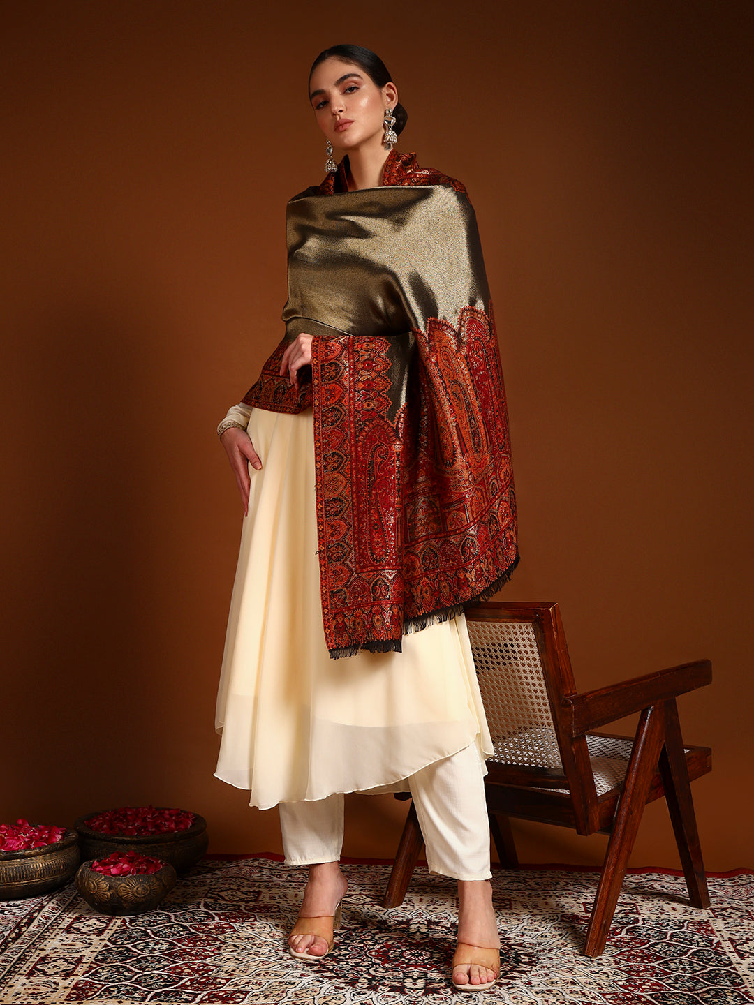 Pashmoda Women Zarvash Zari Kaani Fine Wool Shawl (Size: 101X203 CM)