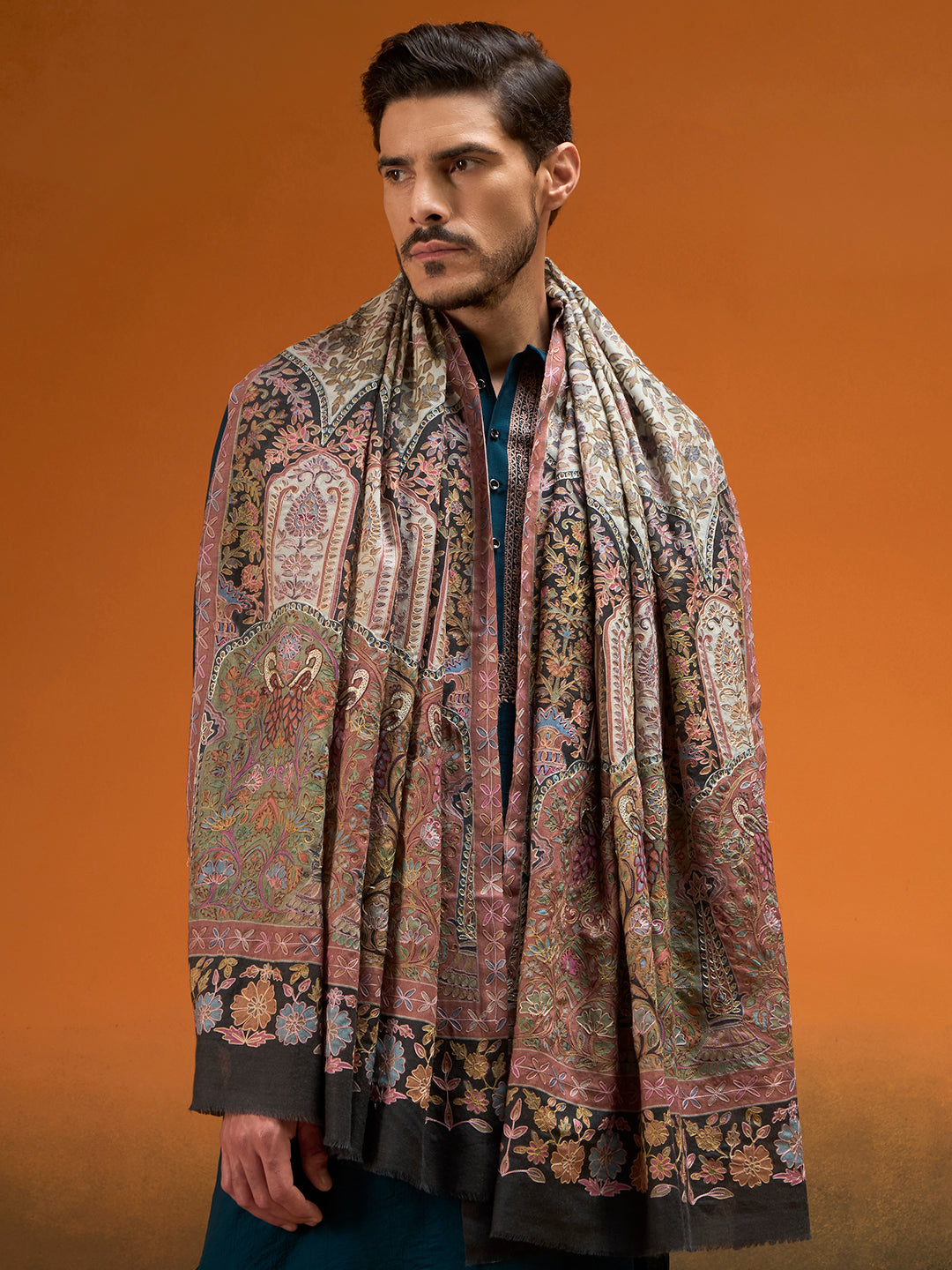 Men Mughlia Bagg Fine Wool Kalamkari Embroidered Shawl
