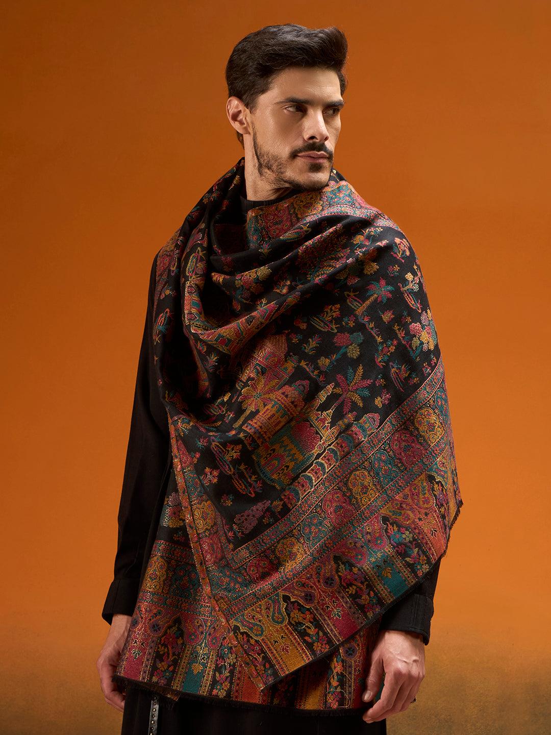 Men Caravan Kaani Stole