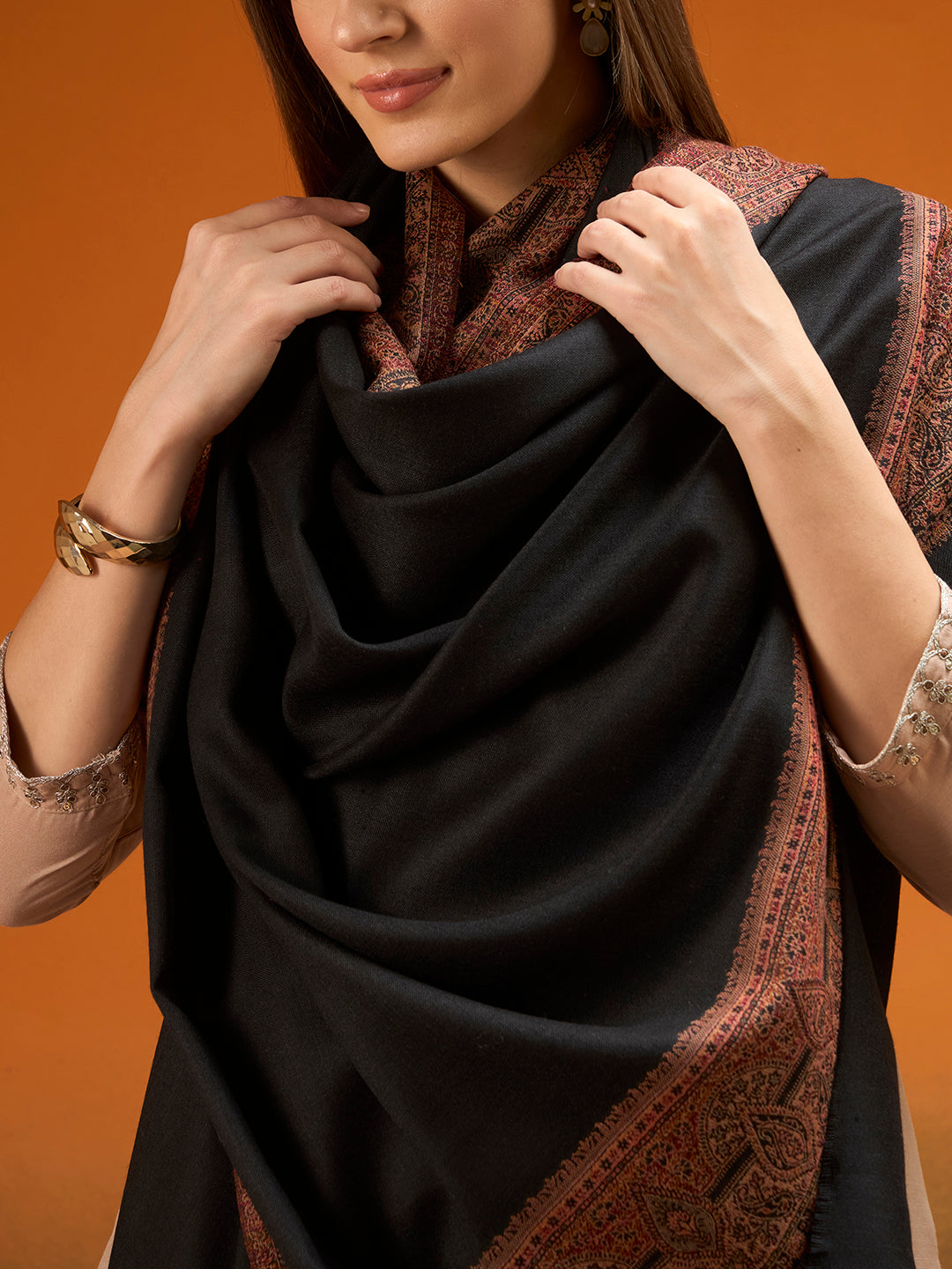 Women Shikoh Kashmiri Jamawar Woven Shawl