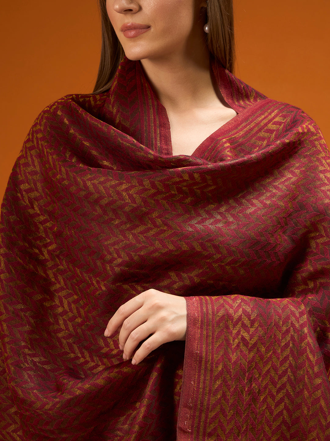 Women Heritage chevron Zari Stole