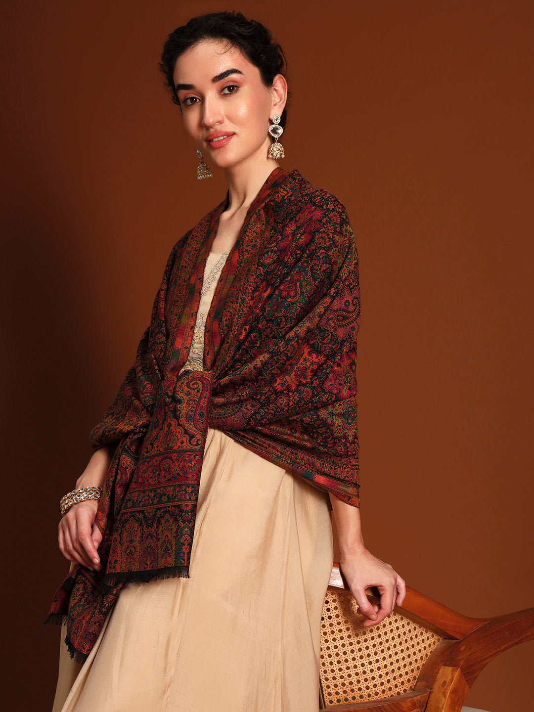 Women Shahkaar Gulistan kaani stole