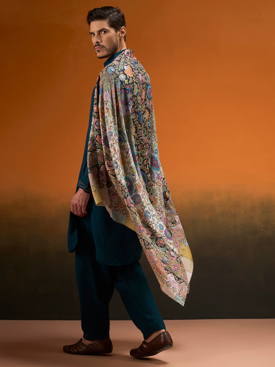 Men Twilight paisley Kalamkari Embroidered Shawl