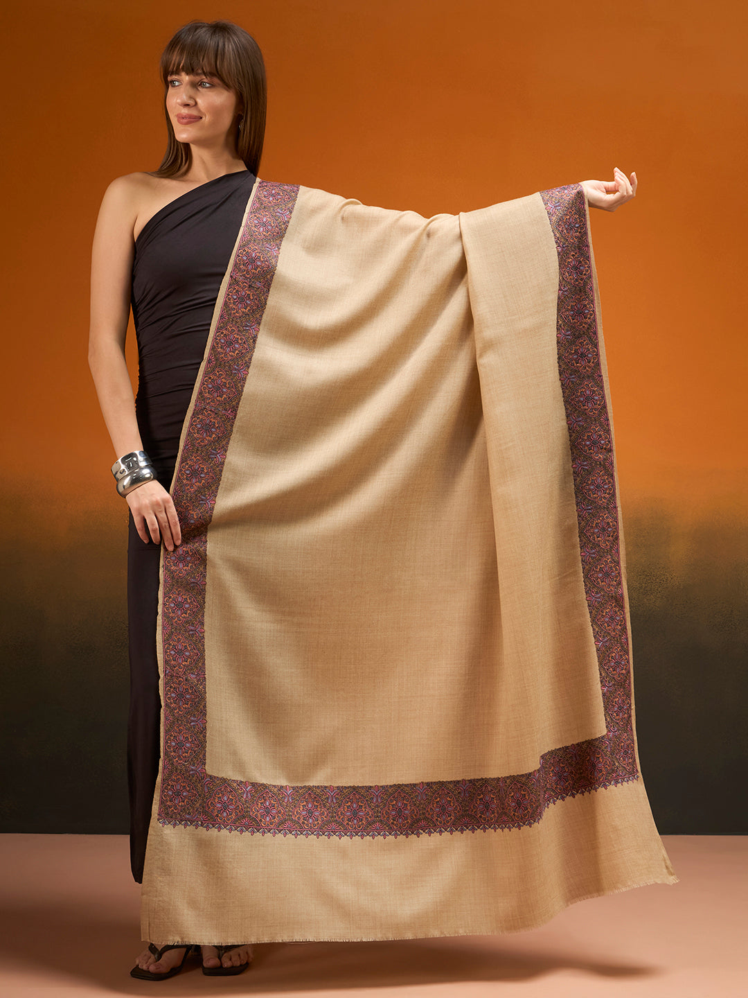 Women Nafāsat Fine Wool Sozni Hand Embroidered Shawl