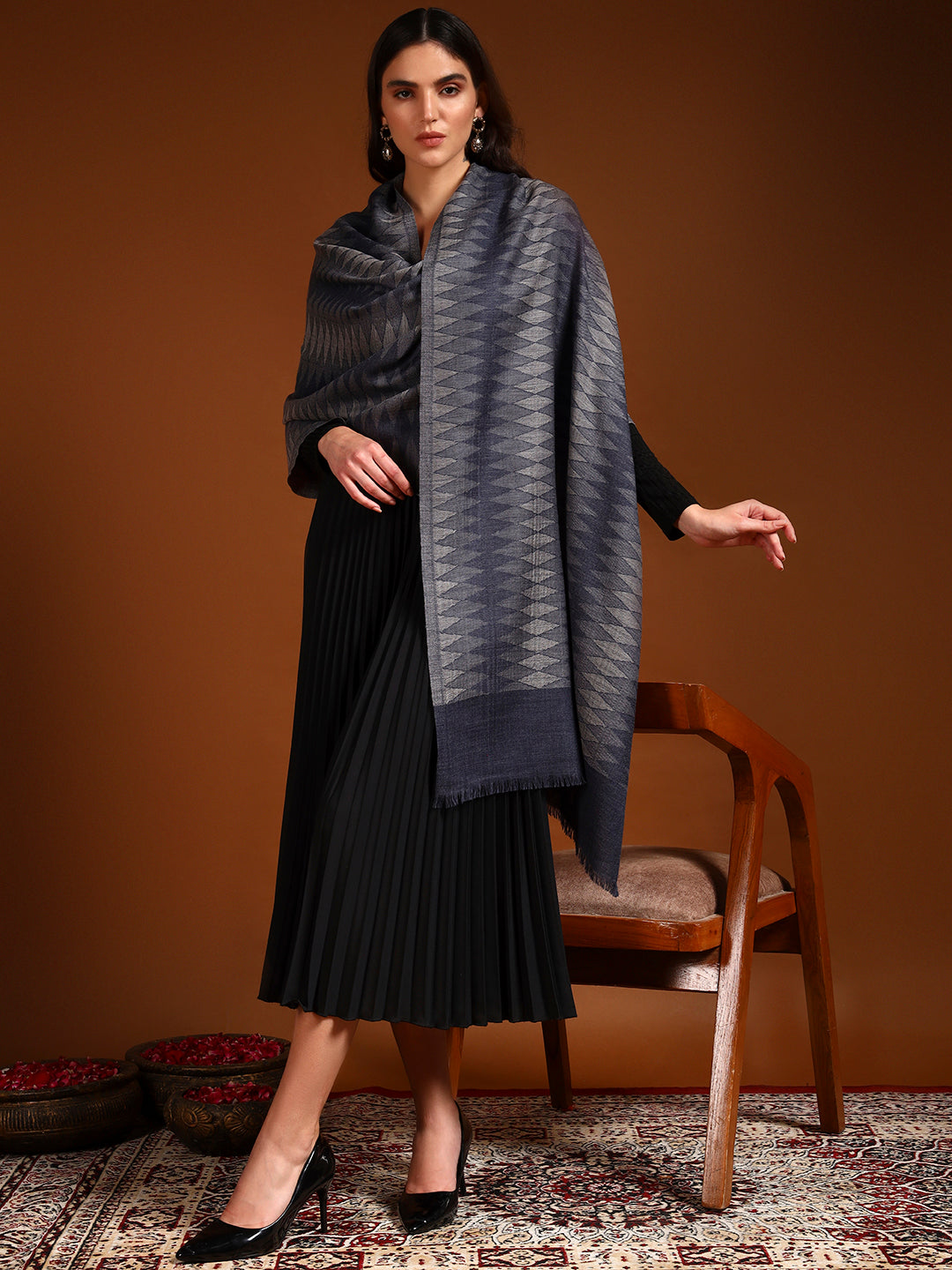 Women 100% Pure Wool Ikat Checkered Stole, Sustainable and Natural Fabric (Size 71x203 CM)