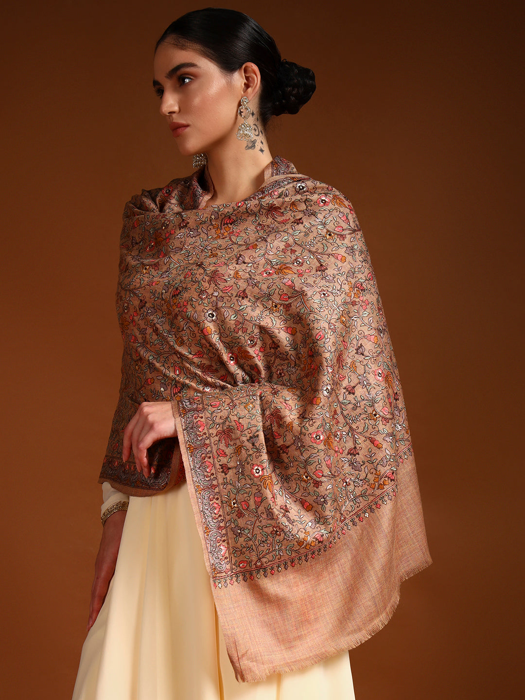 Pashmoda Women Shabnum 100% Pure Wool Sozni Hand Embroidered Stole (Size-71 × 203 cm)